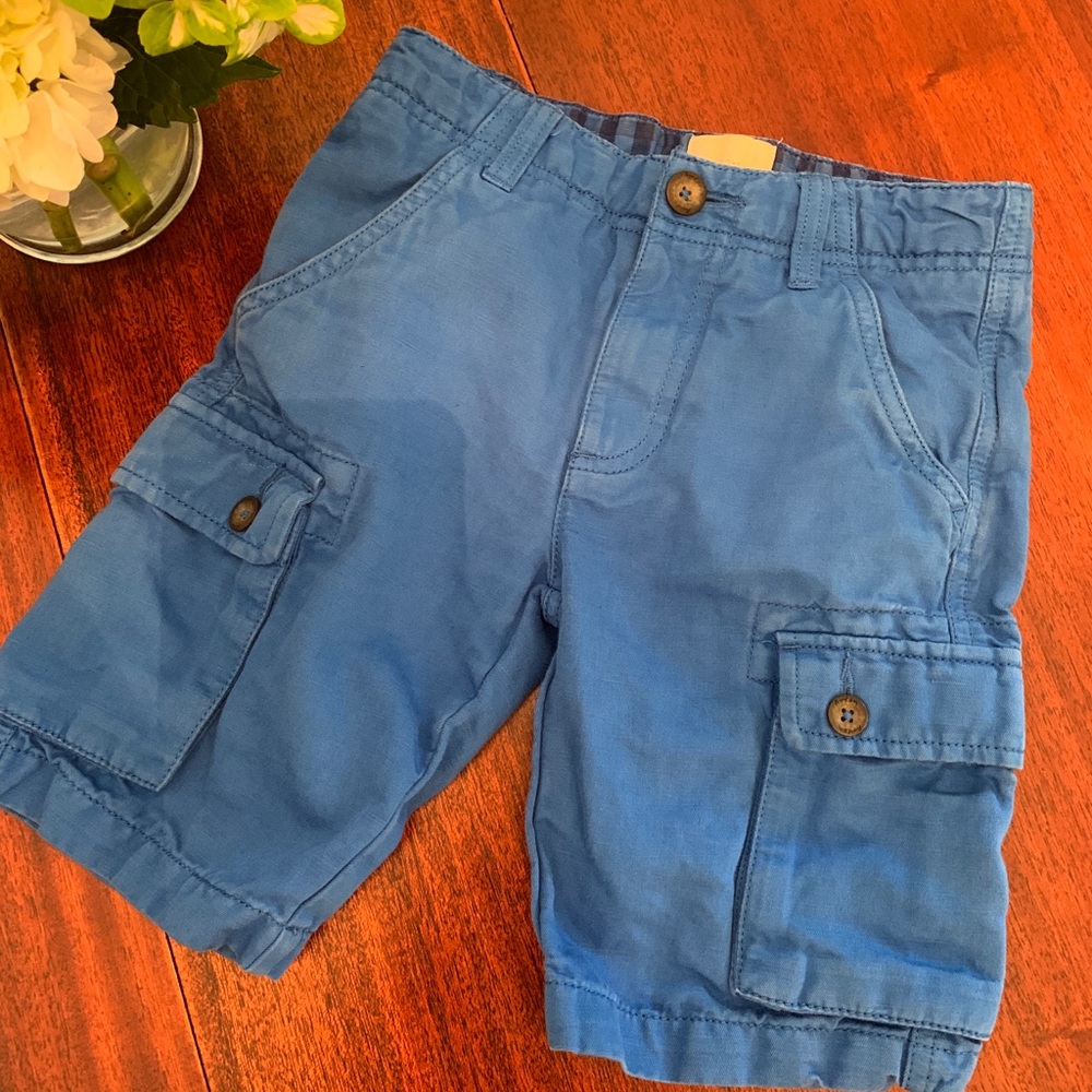 Boys Boden cargo shorts